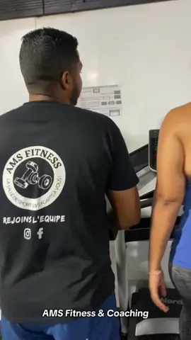 Un objetif en vu ? Un rêve à accomplir ? Une envie de se surpasser ? Un manque de motivation ?   Le coach est là pour vous aidez ! Avec AMS Fitness & Coaching 💪🏽 #motivation #sport #iledelareunion #reunionisland #foryou #pourtoi #fyp #salledesport #coaching #974 #crossfit #gym #lareunion #🇷🇪 #musculation 
