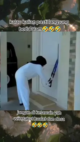 terlalu semangat wirr🤣🤣🤟 #cewekterbang #tempat #kamar #videolucu #ngakakviral #trendviralvideo #axybcz #fyp #fypシ 