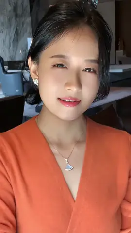 #beautiful #chinagirls #asmrmukbang #longbeautifulhair 