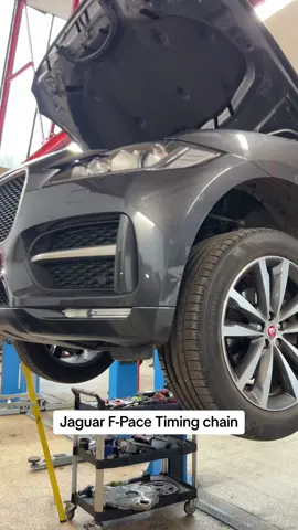 #jaguar #engine #service #foryou #cars #car #mechanic #foryoupage #london #carsoftiktok #mechanicsoftiktok #fyp #viral #mechanical #mechaniclife #goviral 