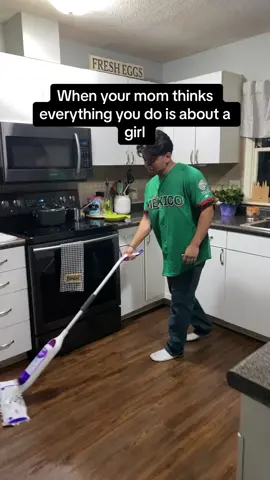 Can’t even laugh at a text or she’ll think im “in love” 😂😂 #fyp #parati #foryoupage #foryou #hispanictiktok #comedy #mexicantiktok #hispanicmemes #skit #mexicanmemes #mexico #relatable #hispanicsbelike #latinostiktok 