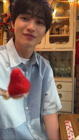 #みなと商事コインランドリー ２🧺🫧第3話 今日深夜24:00 BSテレ東にて放送📣こちらの動画は、前回更新の湊さん(#草川拓弥)の逆バージョン🍓ぜひごひいきに！