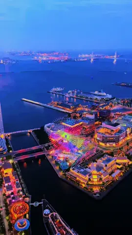 Điểm vui chơi, hẹn hò, ngắm cảnh ở Yokohama về đêm 🌙  Đứng từ trên cao nhìn xuống đẹp lắm ạ 😍 Ai chưa đi nên tới ít nhất 1 lần nhaaaa 😍😍😍  #nhatban #fyp #横浜 #ngamcanhdep #yokohamalandmarktower #trending #views 