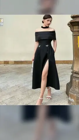 Đầm trễ vai dự tiệc xẻ tà joker cổ kèm 1 tag nơ đá Melody Dress Giá đã giảm xuống chỉ còn 189.000₫! #xuhuớng #Master2023byTikTok #TikTokFashion #AntiFakeNews #xuhuongtiktok 