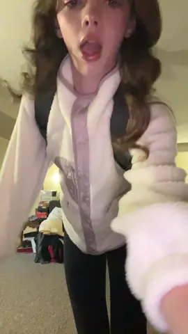 fit #fyp #fyp #fypシ #fypシ゚viral #blowthisup #forupage #yay #fits #school #outfits #OutfitsOfTheWeek 