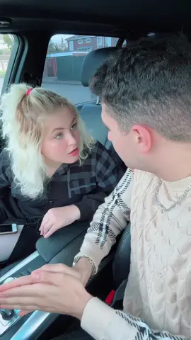 عملت تيست الحمل وانا حامل🤰😅تابعوا للأخير😈ماتوقعت ردة فعل يوسف😹😱تاغ لزوجك/زوجتك🥰فولو للجزء٢🤌🏻يوتيوب يوسف قباني وانستاYoussef_kabani منحبكم🙏😁