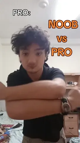 How to Hugg People NOOB VS PRO  #huggy #hugging #thuglife #noobvsprovshacker #noobvsprovsgod #fypシ #demonslayer 