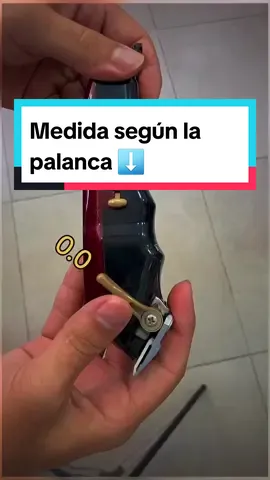 ¿Estas buscando iniciar en el Mundo de la Barbería pero no tienes experiencia o ya realizas Cortes pero no te quedan como quieres? Conviértete en Barbero Profesional en 30 días con nosotros💈 🔸Esto es todo lo que lograrás: ✅Más de 15 Cortes de cabello y barba  ✅Dominar Máquinas, Tijeras y Navaja ✅Cortes con desvanecidos perfectos  ✅Las mejores técnicas para lograr texturas increibles ✅Reducir el tiempo de Corte con un Cliente para que puedas abarcar más  ✅Montar tú Barbería en un local, hogar o trabajar a domicilio          Y mucho más... 🔹Ya están abiertas las inscripciones para nuestro Programa Online de Barbería Profesional con 50% de descuento, CUPOS LIMITADOS. 🔹Si quieres saber más haz clic en el link del Perfil 😉 #barbero #barbershop #barber #barberia #barberacademy 