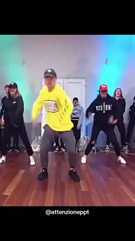 #dancebattle #streetdance #hiphop #dancelife #foryou #pourtoi #fyp #dance #rihanna #SuperBowl #sports #capcut 