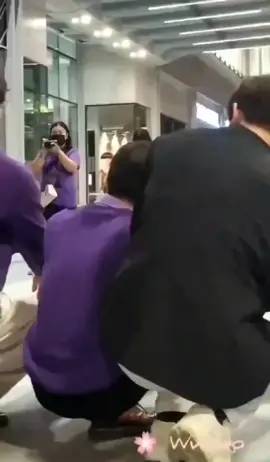 When Khao was still partnered up with Podd but paying attention to First instead. First supporting Khao like always. They were so cute.  #firstkhao #khaofirst #firstkanaphan #khaotung #kanaphanfirst #khaotungg #firstandkhao #khaoandfirst #firsttung #poddkhao #khaopodd 