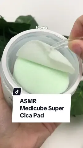 [🔔UNMUTE & VOLUME UP] ASMR Skincare - Medicube Super Cica Pad #disinishop #fyp #fypシ #koreanbeauty #kbeauty #koreanmakeup #makeupkorea #skincarekorea #racunmakeup #racunskincare #holygrailmakeup #holygrailskincare #rekomendasiskincare #rekomendasimakeup #makeuptutorial #viral #메디큐브슈퍼시카패드 #슈퍼시카패드 #MEDICUBESuperCicaPad #SuperCicaPad #메디큐브 #medicube #메디큐브코리아 #메디큐브한국 #medicubekorea #메디큐브인도네시아 #medicubeindonesia