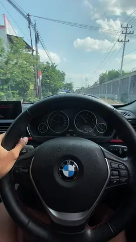 Comfort mode on Driving mode BMW 320i F30 N20 Engine 🇩🇪 #bmw #bmw320i #bmwmotorsport #f30bmw 