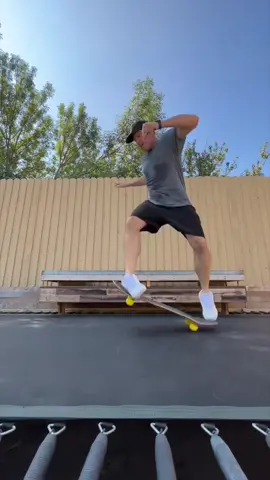 This looks like so much fun! 🙌 (IG🎥: @thetrampskateguy) #extreme #unreel #skatetok #trampoline #skatetricks
