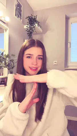 Stop 🙅‍♀️ #foryou #fyp #foryoupage #trend #viral #fyy