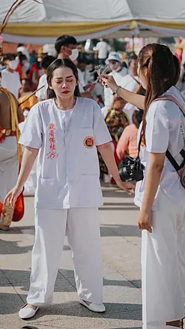 จงเป็นน้ำครึ่งแก้ว เพื่อจะได้เรียนรู้สิ่งใหม่ ได้เสมอ🙏🏻🤍 #พี่เลี้ยงหญิง💗 #โคราช #อิ้วเก้งโคราช #เทศกาลกินเจ #CapCut #ฮกส่าย 