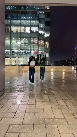 Tryna live my Bollywood dreams in a rain like the movies 🤪 reality is…rain got me dirty 🌧️💃🏽 #bollywood #dance #bollywoodmusic #vibes #dancingintherain 