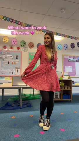 #eyfs #teachersoftiktokfyp  ✨ #eyfsmathsactivities #eyfs #eyfsmaths #tufftrayactivities #fashion #teacherlife #primaryteachersuk #eyfsteacheruk #lifeofateacher #classroomfun #ectteachersuk #teacheroutfitcheck #tufftray #tufftraysetup #tufftrayplay #tufftrayactivities #tufftrayinspiration @asos @New Look 