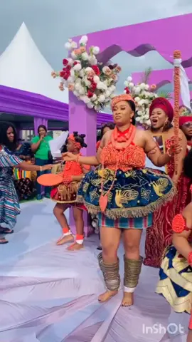 Rivers State is endowed with beautiful cultural heritage. meet our Eleme Bride in her Mgbete attire #wedding #marriage #bellanaijaweddings #riverstraditionalmarriage #traditionalmarriage #portharcourt 