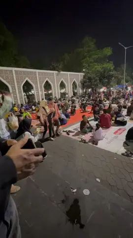 Malming nya di alun2 kota Bekasi ☺️