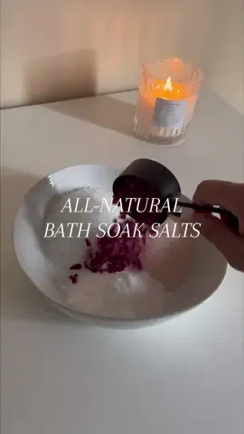 Make an all natural bath soak salts with me 🌸🤍 Recipe: 1 cup epsom salt 1/2 cup Himalayan pink salt  1/2 cup baking soda 1/4 cup dried rose petals A few drops of essential oil #aesthetic #asmr #satisfying #bathsalts #DIY #diybathsalt #diybathsoak #asmrsounds #asmrvideo #asmrtiktoks #lavender #diybathbomb #diysaltscrub #bathtime #fallaesthetic #bathsoaks #niimbot #niimbotb21 