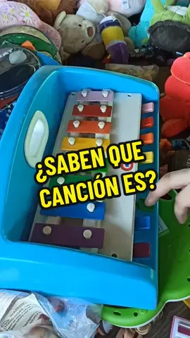 Hay talento, solo falta apoyarlo jaja 😅 Mi corazón encantado de Dragón Ball GT tocada en un pianito de juguete. #mikebernalz #pianito #dragonballz #tocandoelpiano #pianodejuguete  #micorazonencantado #dragonballgt #micorazonencantadocover #piano 