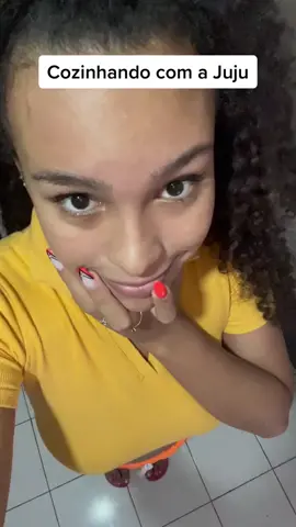 Eai meu amores!! Gostam desse tipo de vídeo-- Comenta aqui #tiktokfood #comida #fyp #chiquititas