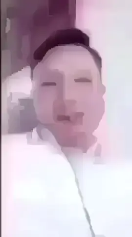 mấy anh chàng này hài vãi, view cao vc mà tim hét thế?