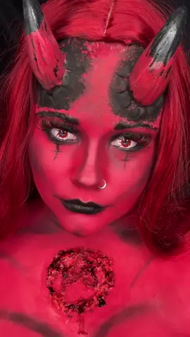 Walk like an angel, talk like an angel , but I got wise… youreee the DEVIL. 😈 #31daysofhalloweenmakeup #artistsoftiktok #haleyjean #makeuptok #muasupportsmua #foryou #muasupportsmua #fypシ #devilmakeup #transition 