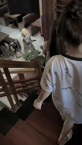 #PhuNuVietNam Nụ cười trên môi ai cũng thấy, nỗi buồn trong lòng mấy ai hay..#สปีดสโลว์ #สโลว์สมูท #chípp🙈 #codonvatruongthanh #xuhuongtiktok #master2023bytiktok #TikTokAwardsVN2023 