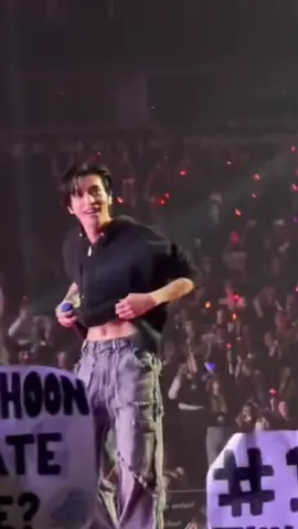 jake did it again showing… 😳 #enhypen #jake #제이크 