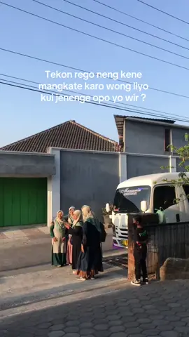 Seng ngerti lur ☝️ #xyzbca #pesonadrivermuda #elfgigaisuzu #fypシ゚viral 