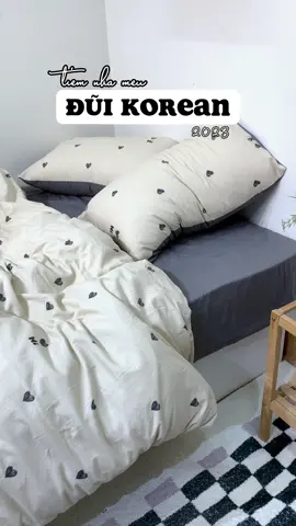 Nhìn qua em thấy hơi mờ, nhìn gần mới biết là mờ ê mê ☺️ Set đũi Hàn nhà Mêu xịn thế này mà giá chỉ 3xx không mê mới lạ đó 😎 #xuhuong #tiemnhameu #decor #viral #chăngagối #fypシ #Vlog #decorphong #muataitiktok #trending #đũi 