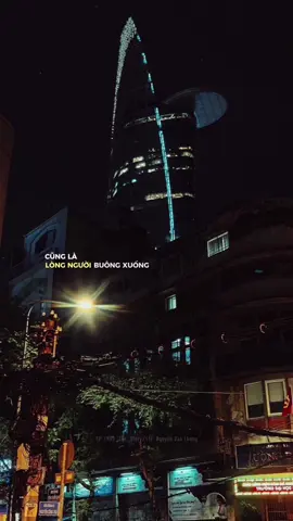 Thật đáng thương cho kẻ vẫn loay hoay giữa nhớ và quên, mặc cho người ta chưa một lần nghoảnh đầu lại… #nhữngbàihátbuồn #storytâmtrạng #music #lyrics #TikTokAwardsVN2023 