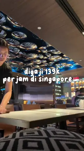 ngevideoinnya diem diem kalo sepi sja ges hihi🧏🏻‍♀️🇸🇬🤍 #partimejob #singapore #internationalstudent 