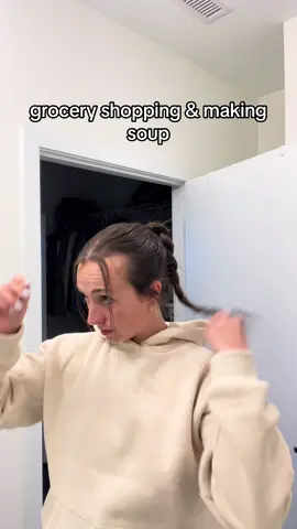 a very sunday sunday #sunday #fyp #groceryshopping #soup #cooking 