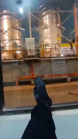 cukup pantau dari luar aja,☺️ #operatortermudah #pabrikminyakkelapasawit #sterilizer3bar #shiftnight #anakrantauindonesia 