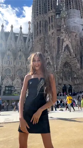 Барселона😍 #MilankaKudel #follow #fungirl #подпишись #зайдет #танцы #like #весело #интересно #dance #lol 