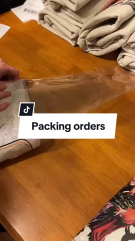 Packing the orders I got over the weekend🧡🖤 #halloweentownsweatshirt #halloweentown #packingasmr #flashsale #viralvideo #tiktokshop #fyp #packingorders 