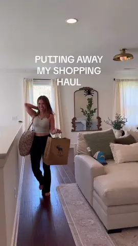 Living in a state that has seasons>> but my kids cant live in shorts year round🥲🫶🏼but I love it! #momoffour #kidsclothinghaul #shoppinghaul #shoppingvlog #momof4 #shopwithme #fallrestock #fallclothes 