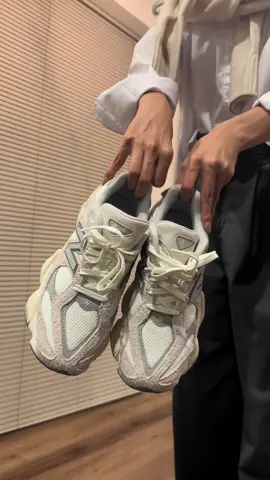 ニューバランスの9060可愛すぎる...!#OOTD #秋コーデ #fashion #workstyle #newbalance #ニューバランススニーカー #スニーカー紹介 #ニューバランス 