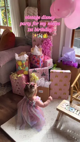 happy 1st birthday to aunties little princess 🥹 #disney #vintagedisney #1stbirthday 