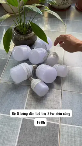 Bộ 5 bóng đèn led trụ 30w siêu sáng #bongden #dentrangtri #bongdenled30w #densieusang 