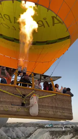 #kapadokyabalon #peribacaları #aşkvadisi 