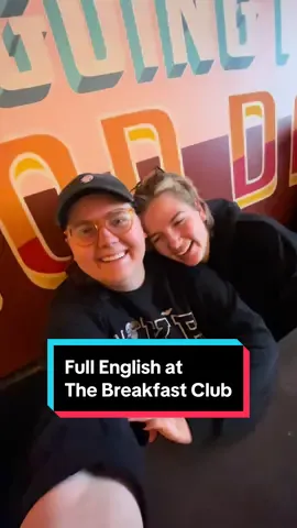To you? I’m a food influencer. To @Kendahl Landreth? I am a cinematographer. #londonfood #thebreakfastclub #fryup #fullenglish 