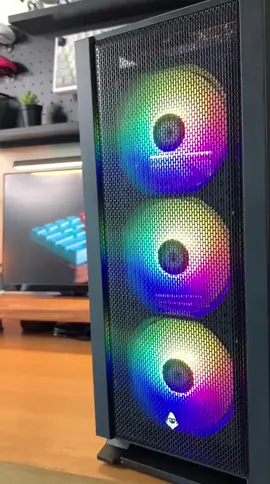 Esse é o Mancer Narok!  Gabinete BBB 😍 Essa é a peça que faltava para o seu Setup ficar completo. Eu me surpreendi com a beleza e qualidade dele. Link na bio!  . . . #pichau #mancer #gabinete #mancernarok #pcgamer #pcgamingbrasil #setup #setupgamer 