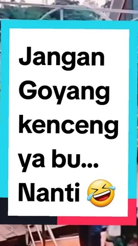 VIDEO LUCU BKKIN KETAWA NGAKAK #ngakak #videotiktoklucu #videolucu #videobikinngakak #ketawa #ngakakparah #lucubanget #videolucubikinketawa #videolucubikinngakak #videolucutiktok #kontentlucu #videobikinketawa #videolucubanget #kontenhiburan #mikepaolo #theremakasih #fyp @FUNNY LAUGH VIDEOS @🍁Theresia🌹 @MIKE CREWING MANAGEMENT 