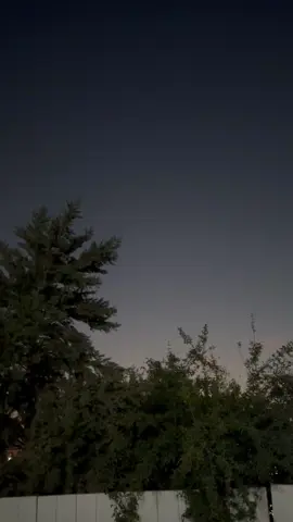 وَإنَ كّانَ حُبك أَعمقُ شيٍ ، فَأني أَبحرُ بهِ .💙 #عباراتكم #عبارات 