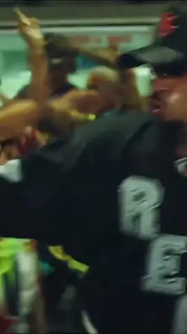 Shawty’s like a melody 🖤  #chrisbrown #chrisbrownofficial #breezy #teambreezy  #dance #dancing #dancer #undertheinfluence #undertheinfluencetour #edit #edits  #replay #chrisbrownedit #chrisbrownedits #iyaz #iyazreplay