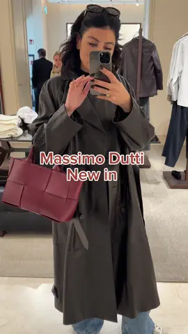 Massimo Dutti haul 🫶🏻 #massimo #massimoduttihaul #reviews #shopping #shoppingreviews #outfits #howtostyle #instafashion #fashiontiktok #fashiontrends2023 #trends #falltrends #streetwear #fashiongermany #howtowear #trends 