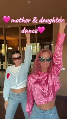 🩷mother & daughter dance🩷 🫶🏼🫶🏼🫶🏼 #motherdaughter #dancer #motherdaughterdance #girlsmom #gentlemandance #momstiktok #viral #fyp #voorjou #pinklover #speadkindness #positivevibes #funnymoments  